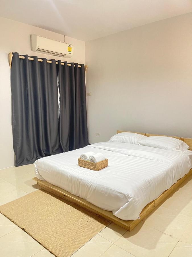 Baan Chinnakarn Chiang Mai Esterno foto